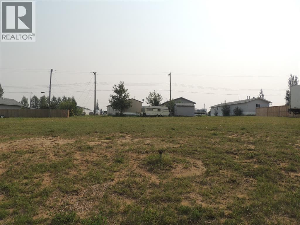 501 5th Street Close N — Marwayne, Alberta - Main photo