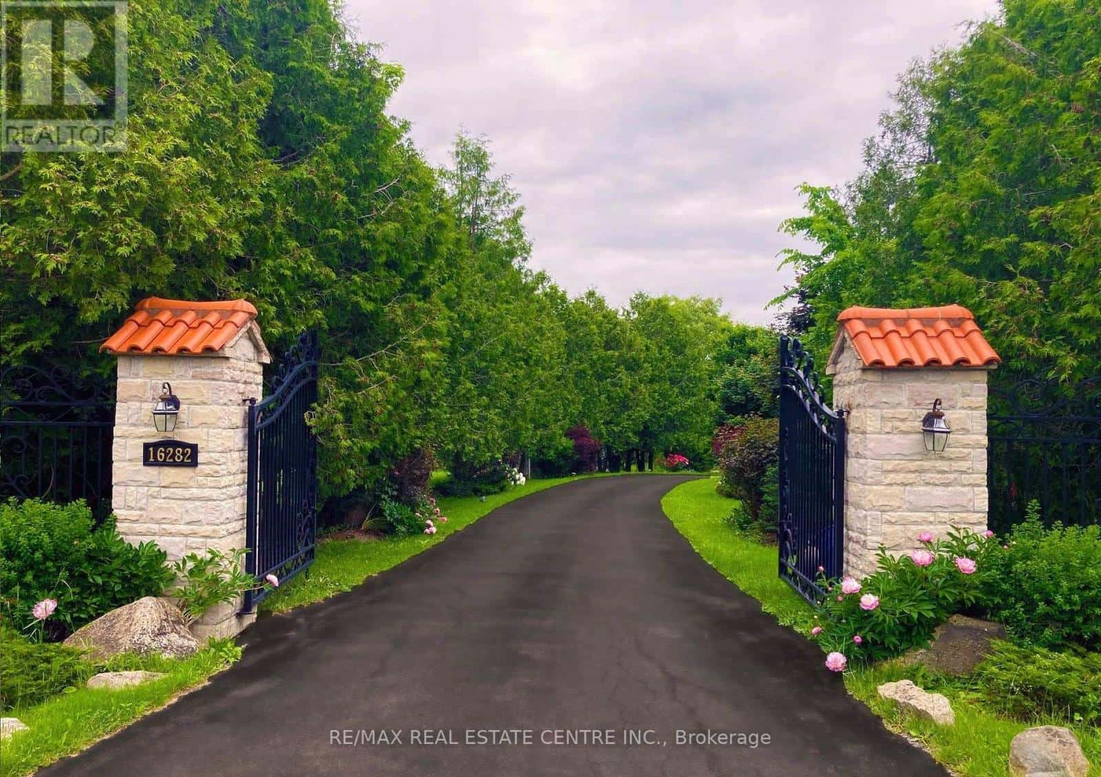 16282 27 SIDE ROAD — Halton Hills (Rural Halton Hills), Ontario - Photo 2 of 40