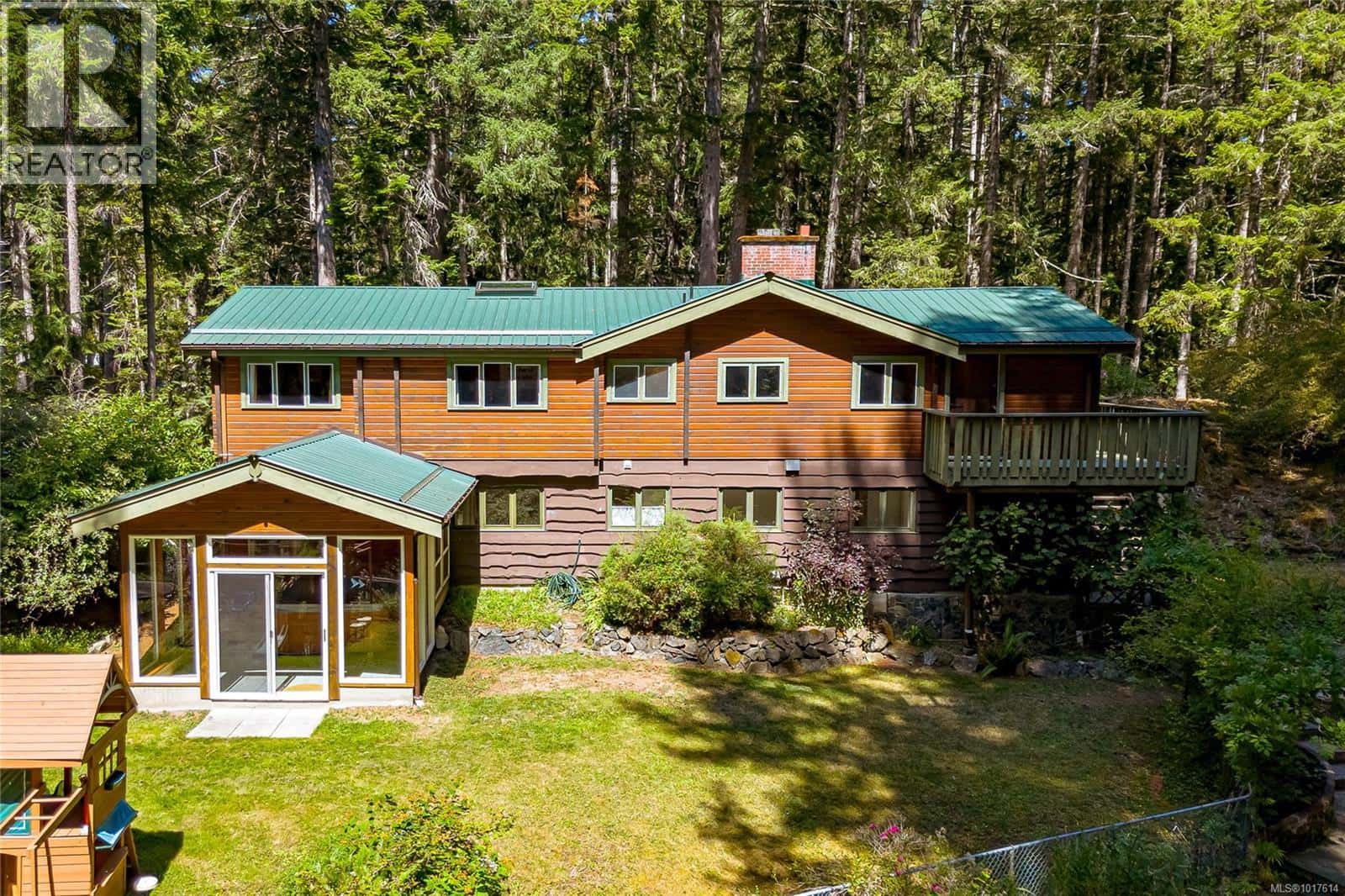 4705 Barrow Rd — Metchosin, British Columbia - Photo 2 of 69