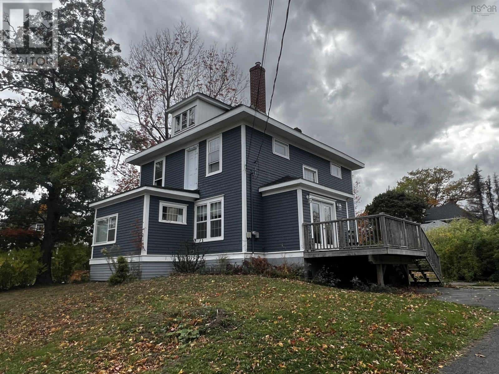 18 Claremont Avenue — Stellarton, Nova Scotia - Photo 4 of 8