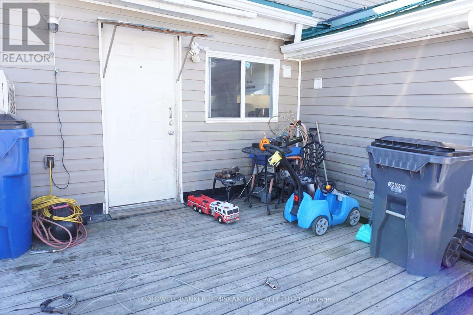 189 LANG STREET — Cobalt, Ontario - Photo 4 of 7