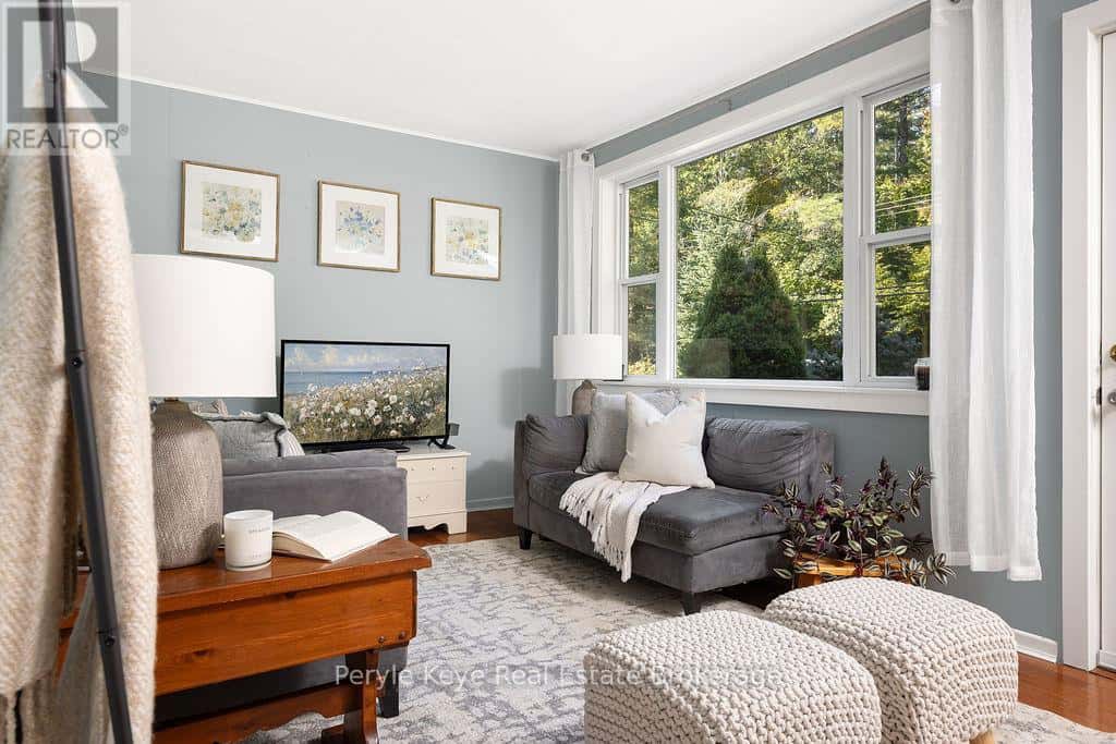 71 DEER LAKE ROAD — Huntsville (Stephenson), Ontario - Photo 2 of 48