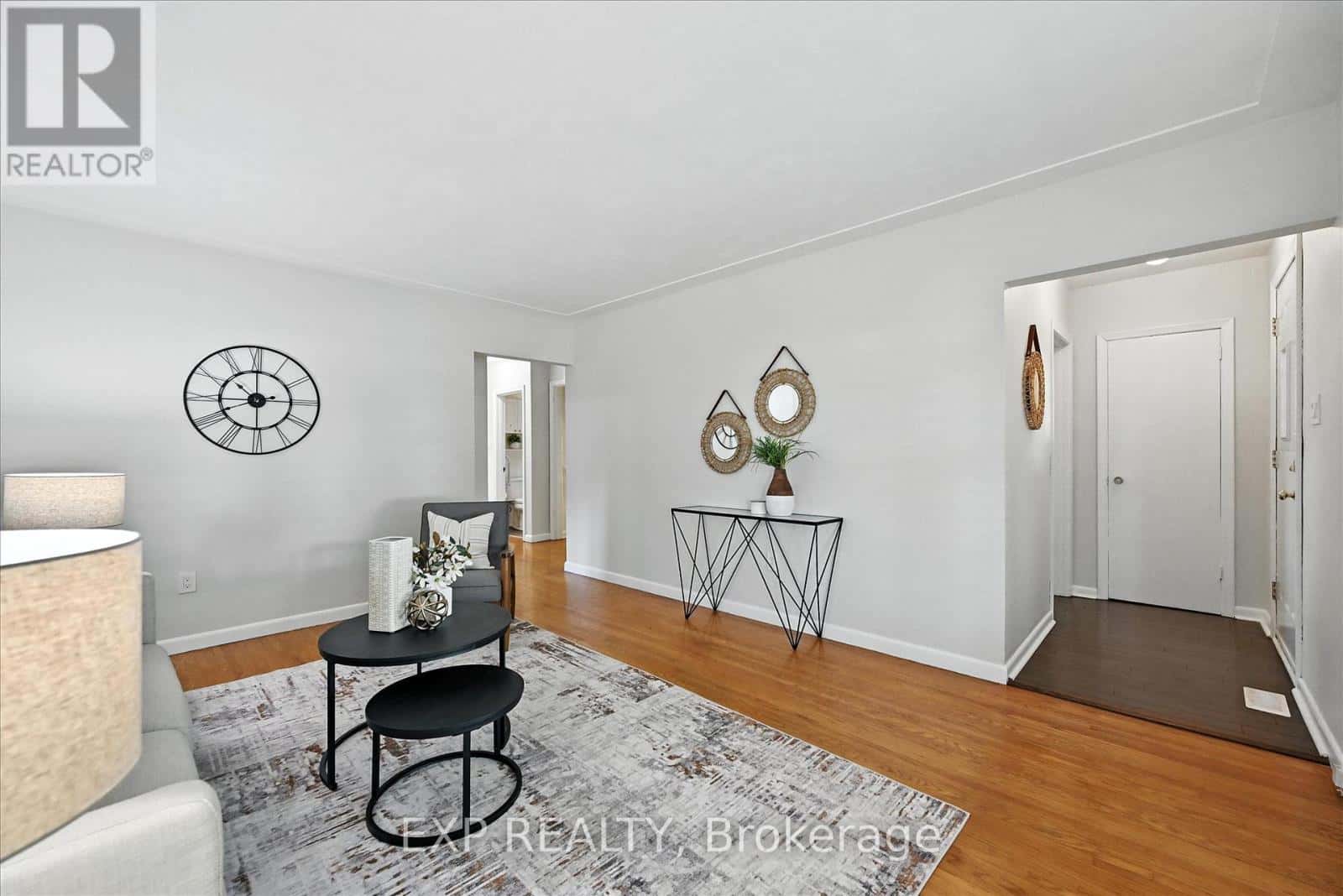 29 WEST 21ST STREET — Hamilton (Westcliffe), Ontario - Photo 4 of 45