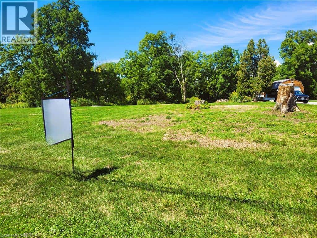 75 WOLVEN Street — Port Rowan, Ontario - Photo 2 of 17