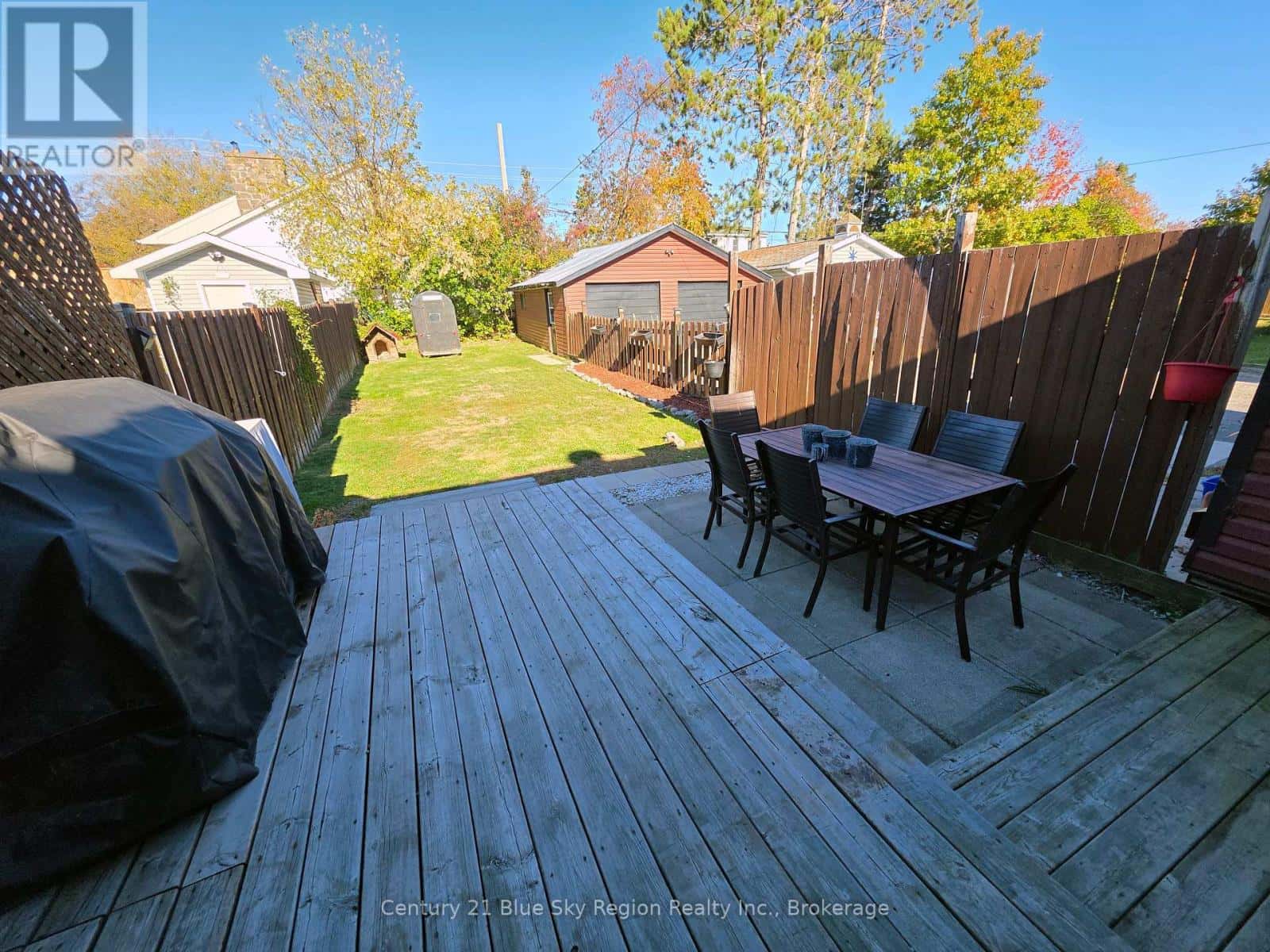 1376 COPELAND STREET — North Bay (West End), Ontario - Photo 3 of 40