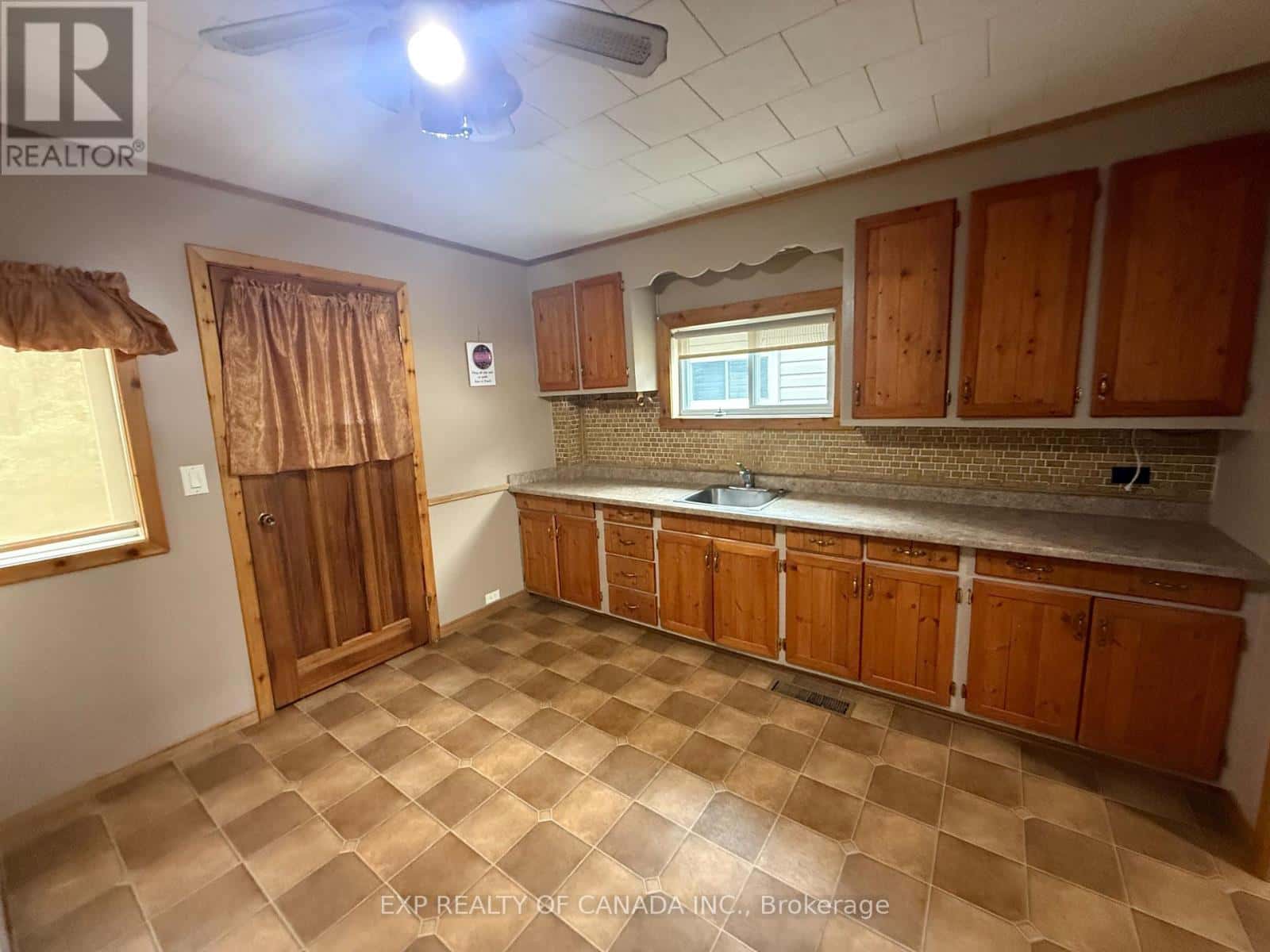 164 BIRCH STREET N — Timmins (TNE - Central), Ontario - Photo 4 of 14