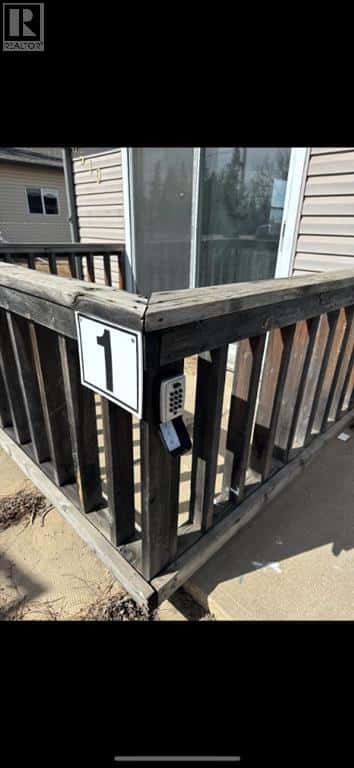 9510 100 Avenue — Sexsmith, Alberta - Photo 4 of 12