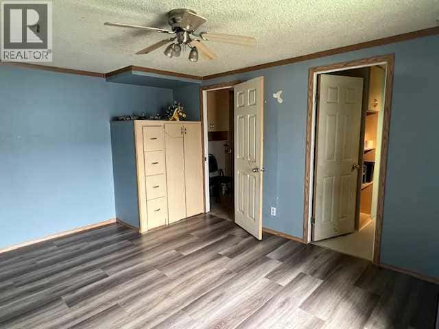 10205 112 Avenue — High Level, Alberta - Photo 4 of 16