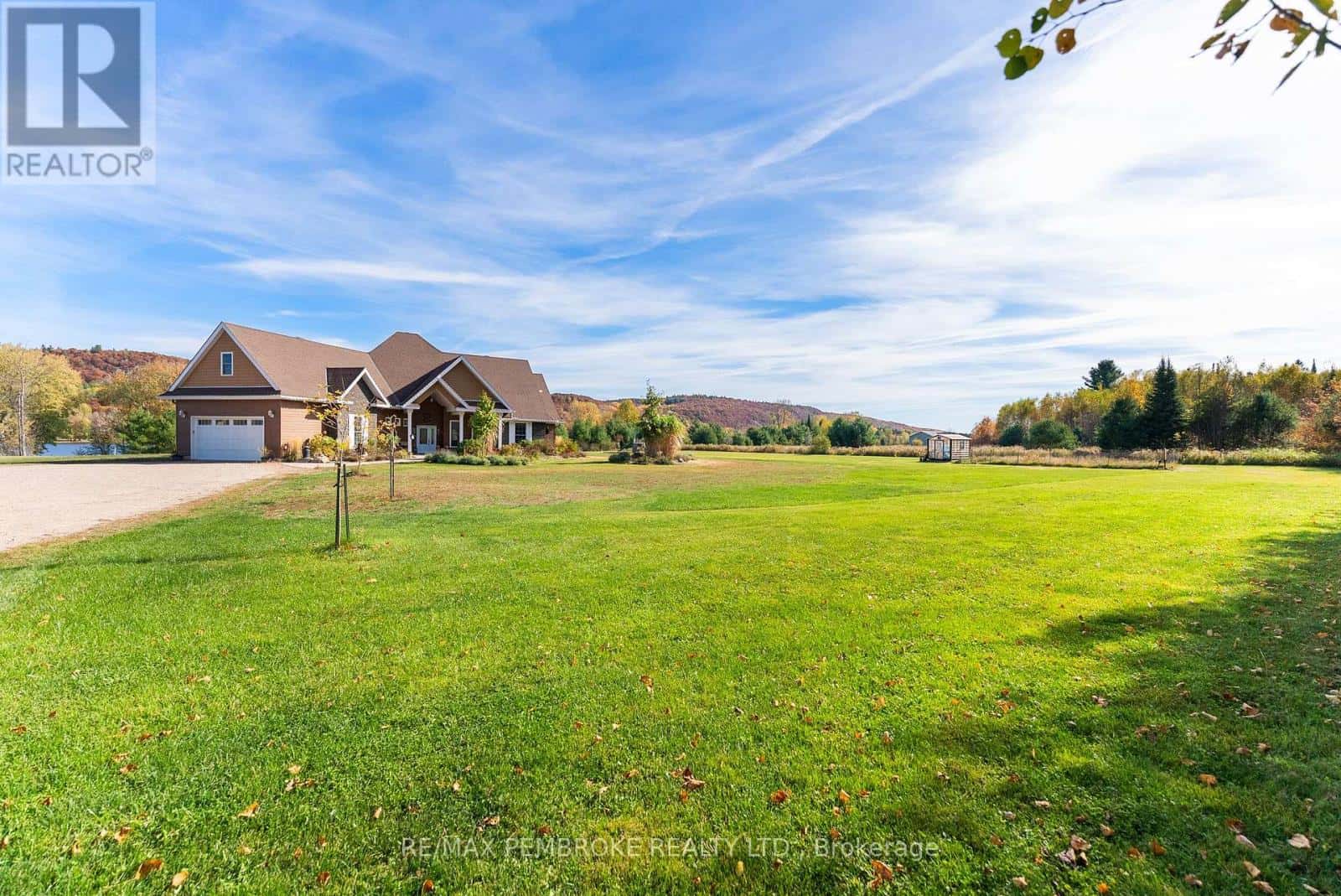 43 GREEN GATE LANE — North Algona Wilberforce, Ontario - Photo 3 of 50