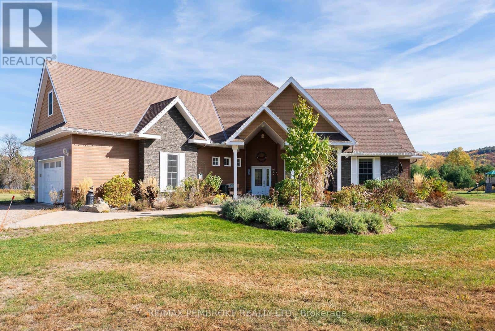 43 GREEN GATE LANE — North Algona Wilberforce, Ontario - Photo 4 of 50