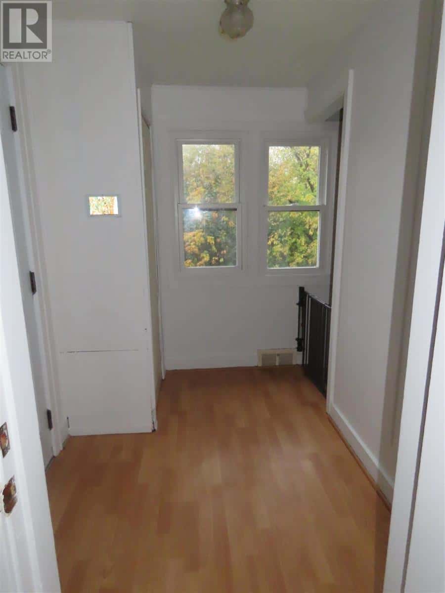 135 Carufel AVE — Sault Ste Marie, Ontario - Photo 3 of 13