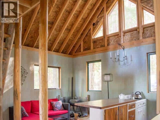 1785 VANCOUVER BLVD — Savary Island, British Columbia - Photo 5 of 29