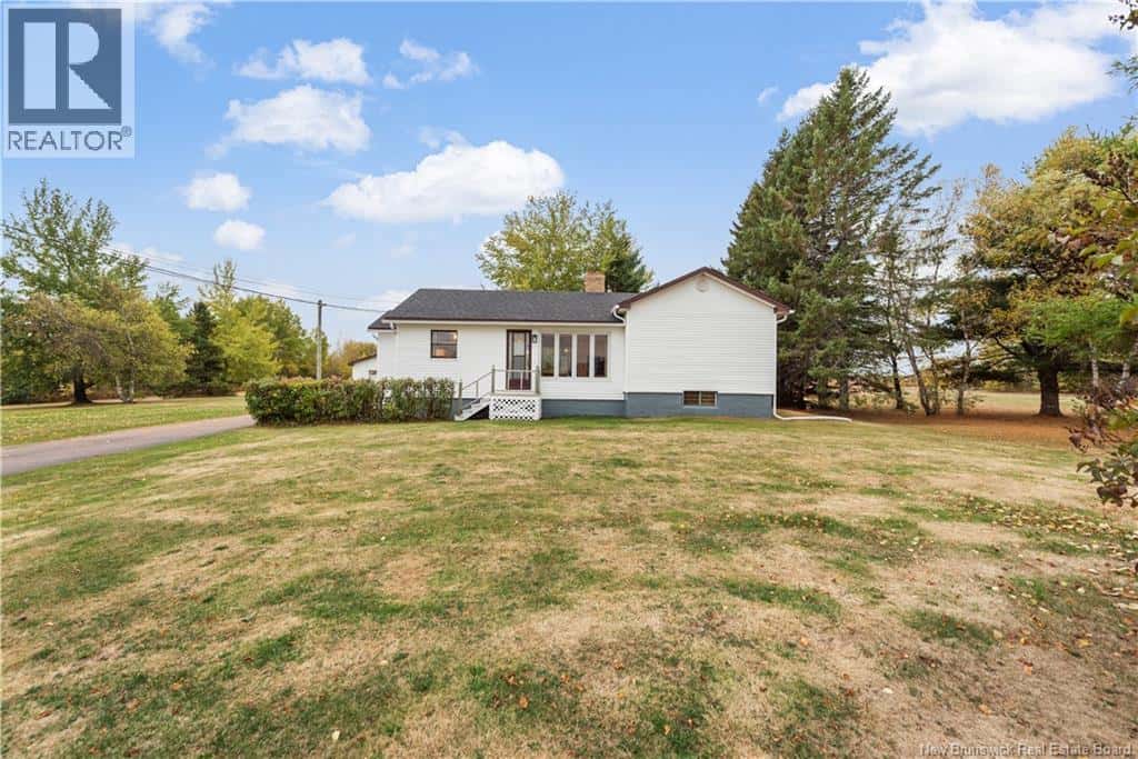 360 Chemin Cap Saint-Louis Road — Saint-Louis-De-Kent, New Brunswick - Photo 2 of 27