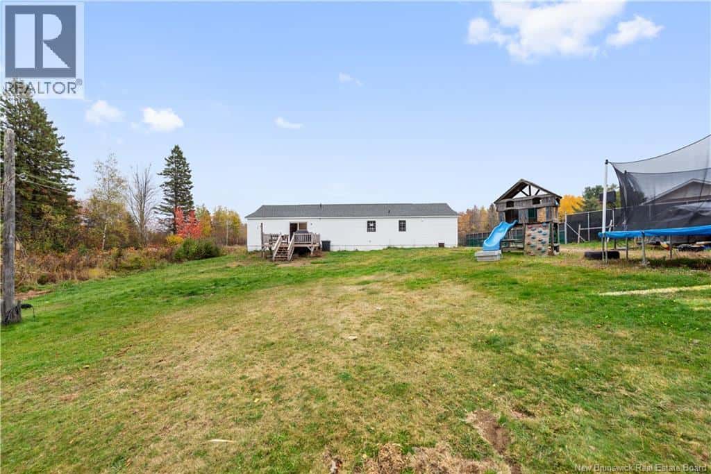 1550 Saint Charles Sud — Saint-Charles, New Brunswick - Photo 4 of 30