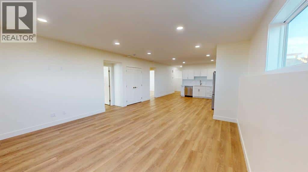 B, 93 Sunset Drive — Spirit River, Alberta - Photo 3 of 14