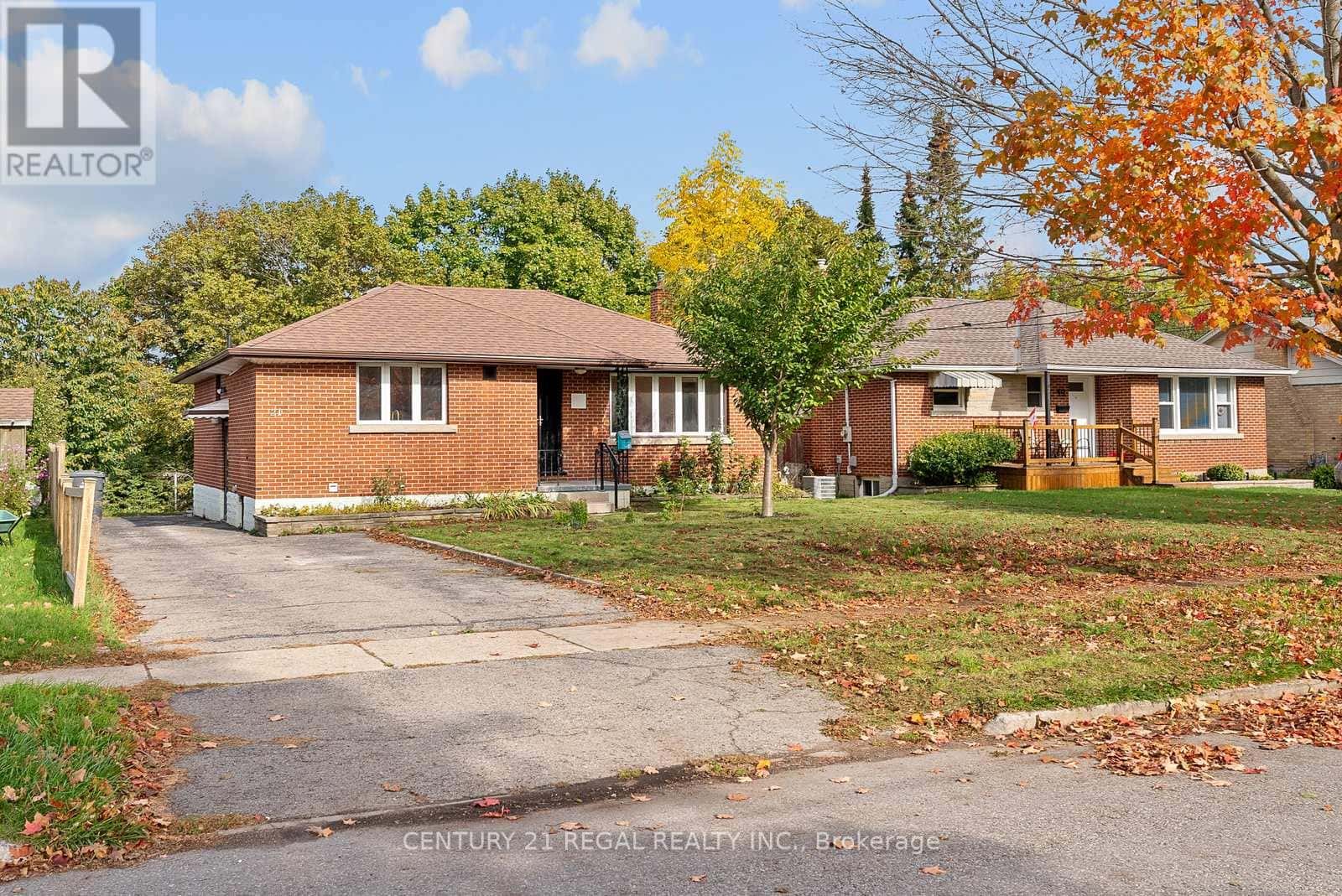 21 LOUISA DRIVE — Guelph (St. George's), Ontario - Photo 2 of 50