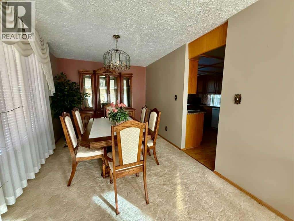 4332 55 Avenue — Provost, Alberta - Photo 3 of 26