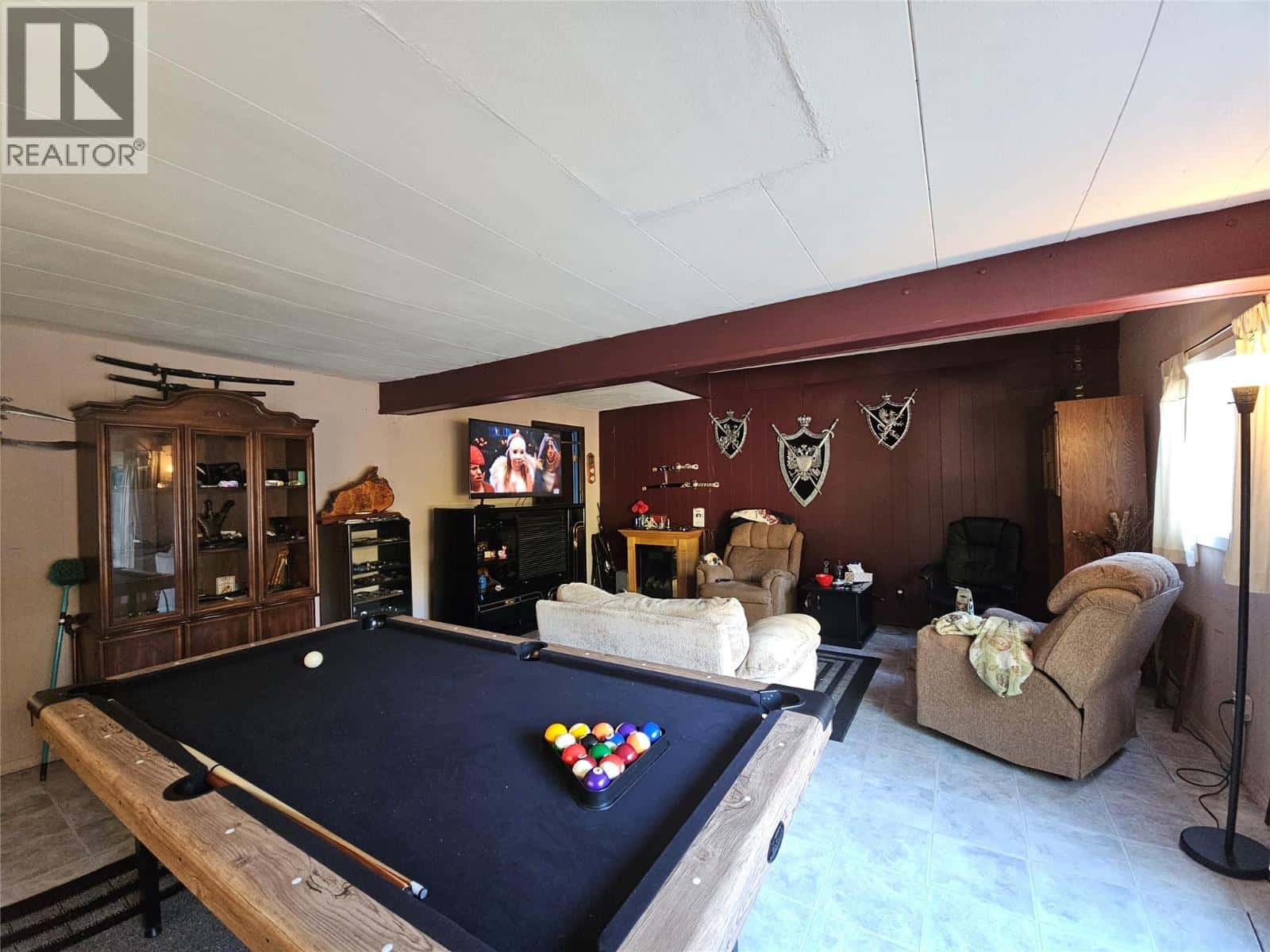 916 Airport Road Unit# 27 — Salmo, British Columbia - Photo 3 of 21