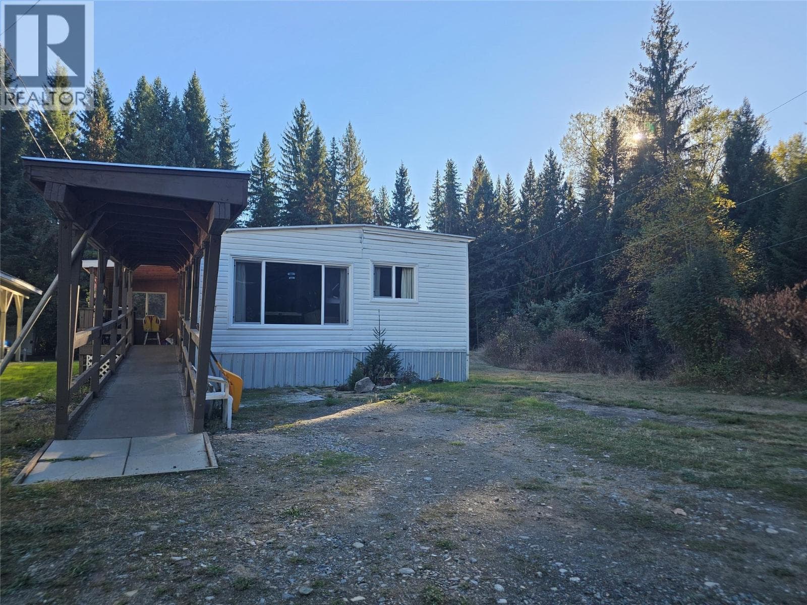 916 Airport Road Unit# 27 — Salmo, British Columbia - Main photo