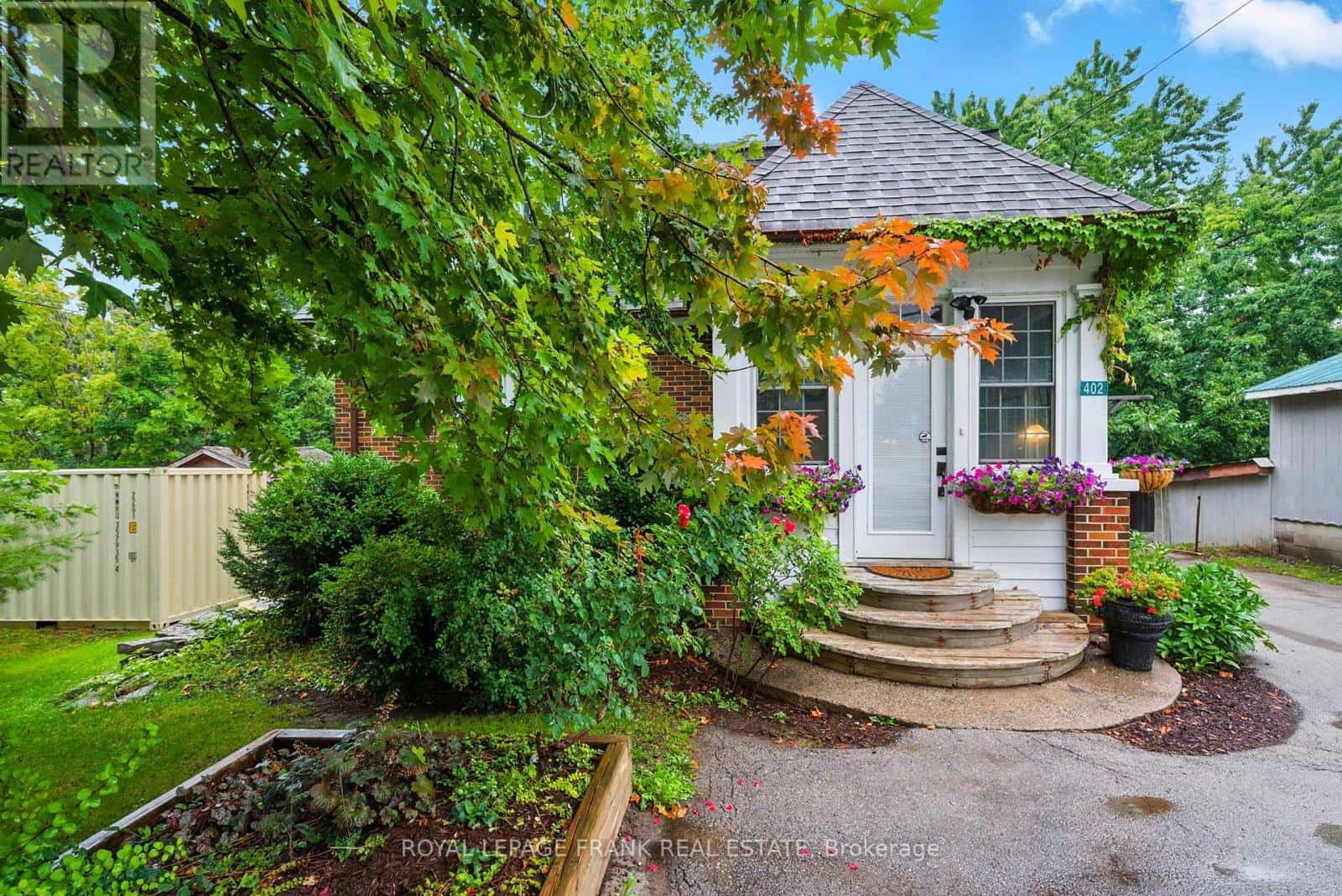 402 ELDON ROAD — Kawartha Lakes (Little Britain), Ontario - Photo 3 of 49