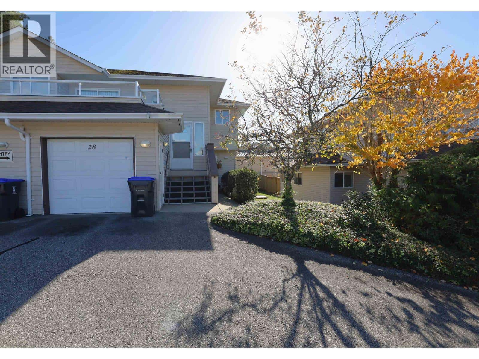 5610 TRAIL Avenue 28