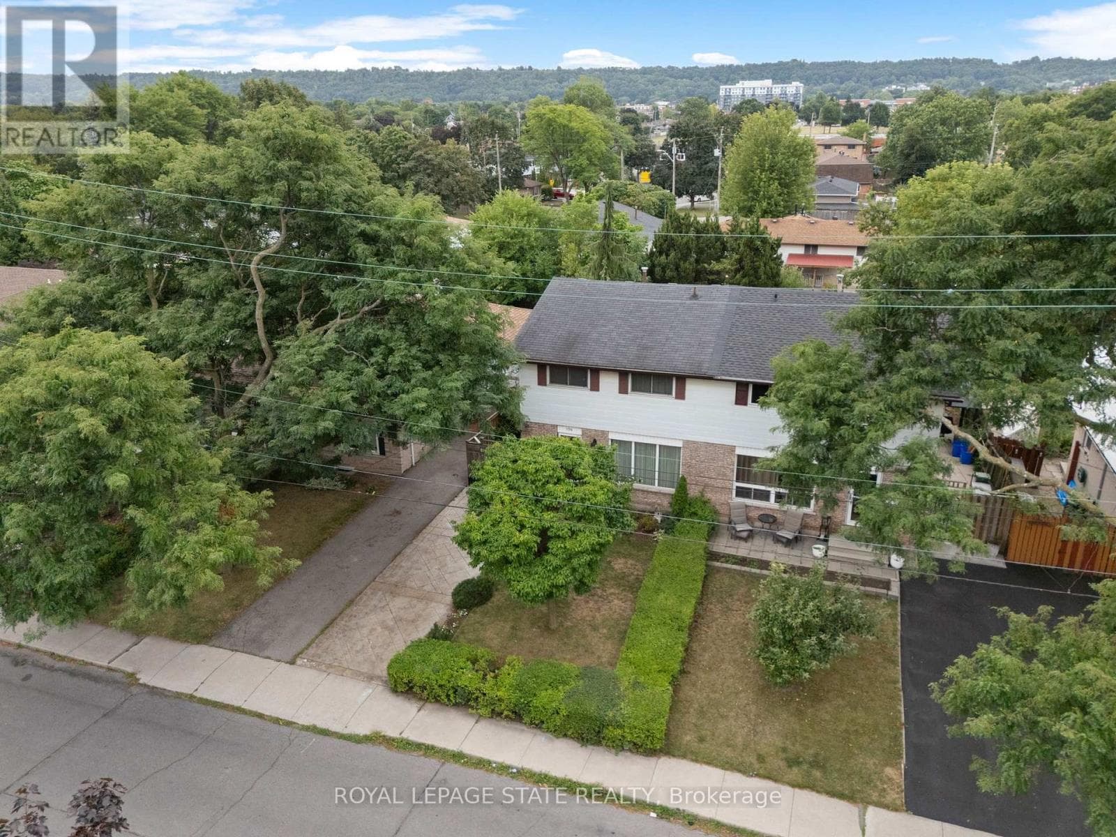 104 BERKINDALE DRIVE — Hamilton (Riverdale), Ontario - Main photo