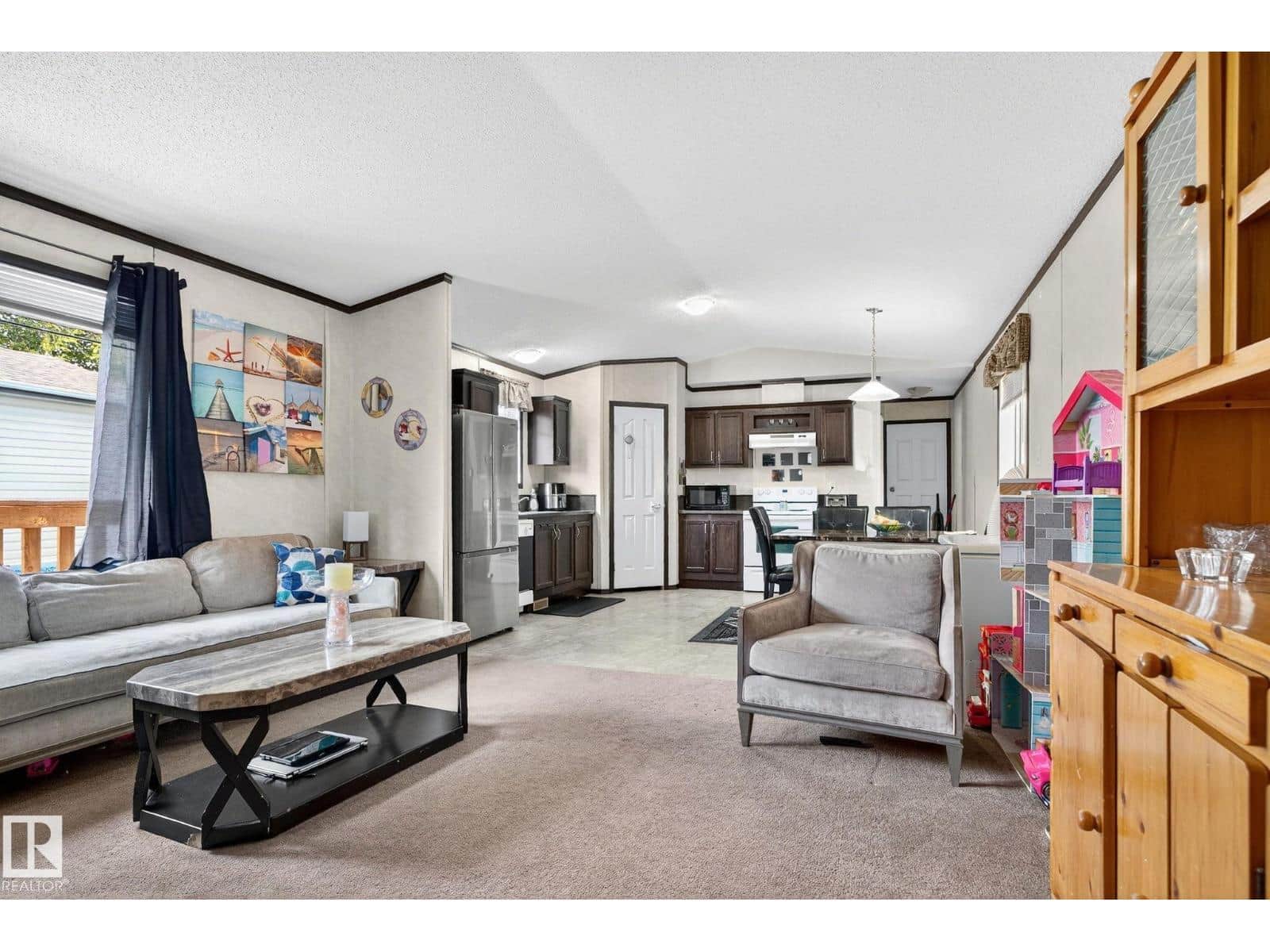 133 Willow Park Estates - Photo 4 of 47, Leduc, Alberta