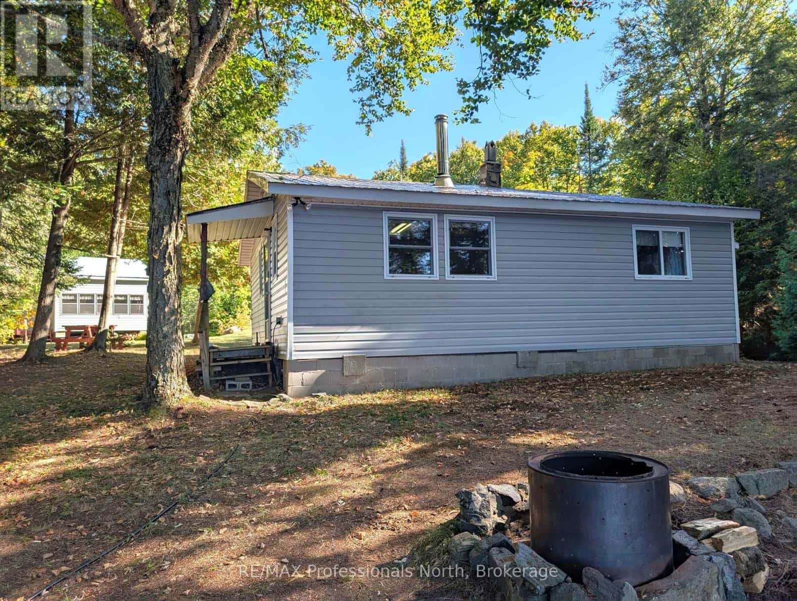 40 CENTRE ROAD — Parry Sound Remote Area (Lount), Ontario - Photo 5 of 28