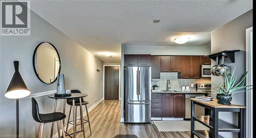 125 VILLAGE GREEN Square Unit# 2301 — Scarborough, Ontario - Photo 4 of 25