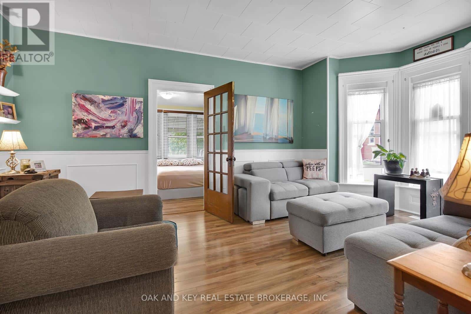 1 PRINCE STREET — Lambton Shores (Forest), Ontario - Photo 5 of 50