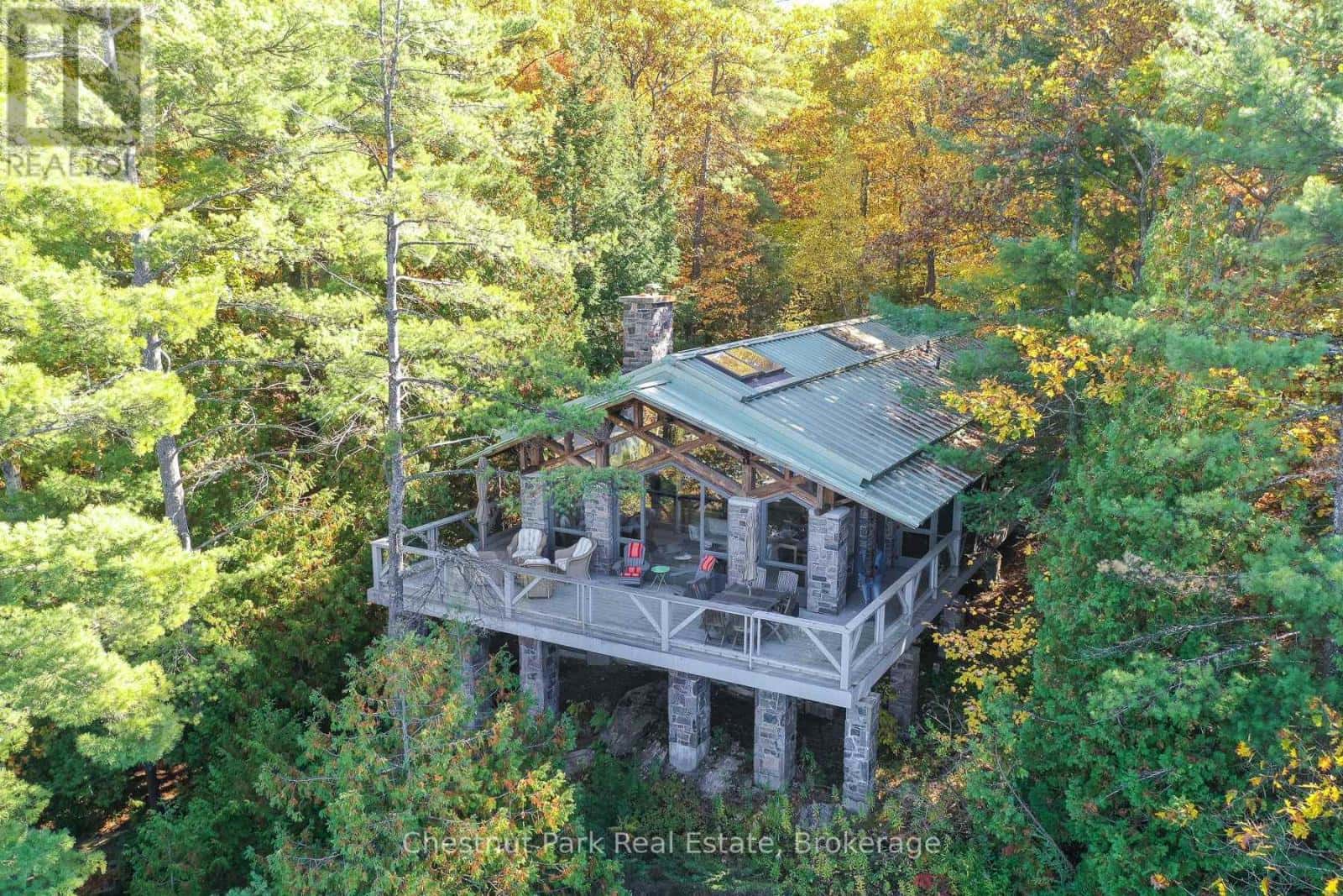 1024 NEALS ROAD — Muskoka Lakes (Wood (Muskoka Lakes)), Ontario - Photo 2 of 50