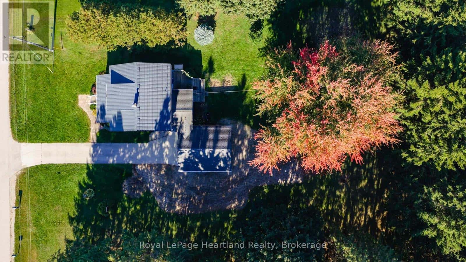 81528 NORTH LINE N — Huron East (McKillop), Ontario - Photo 4 of 50