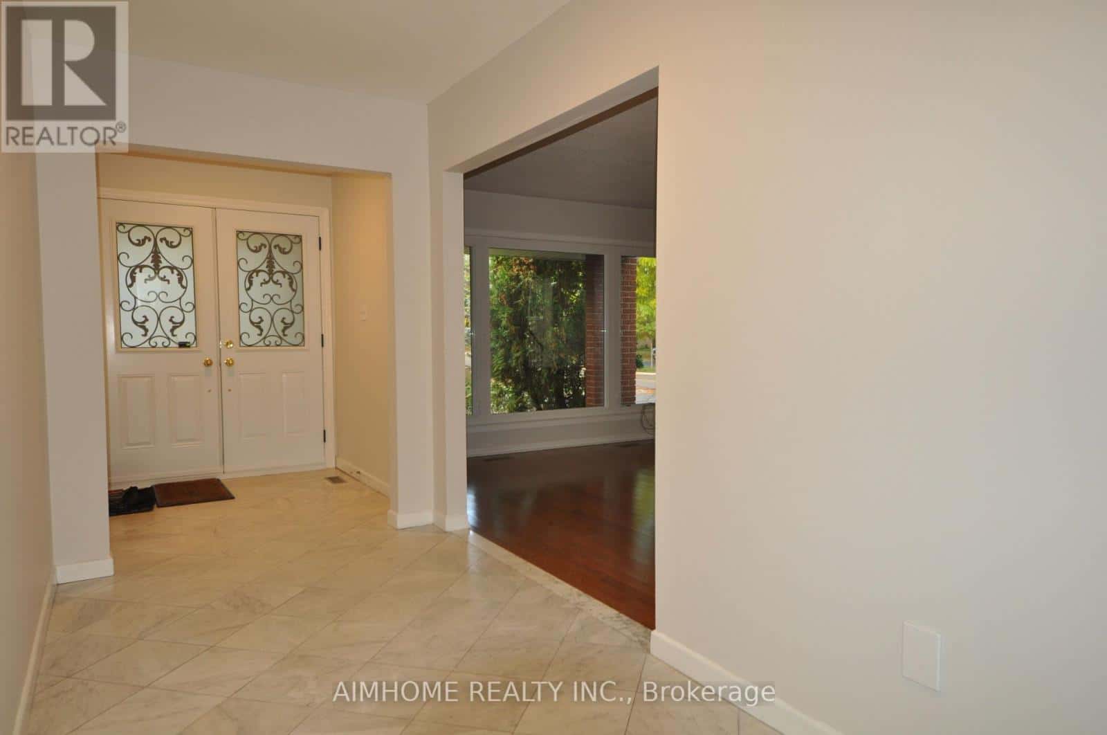 36 FLOWERVALE ROAD — Markham (German Mills), Ontario - Photo 3 of 25