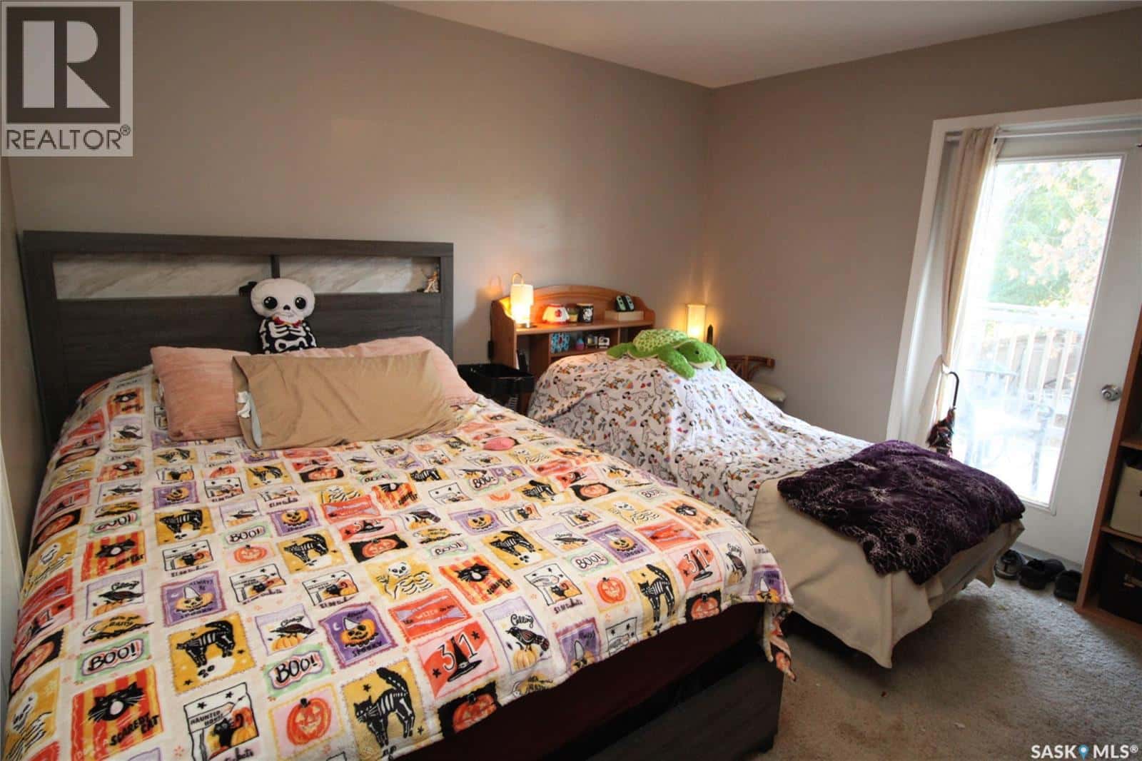 302 3rd STREET — Dundurn, Saskatchewan - Photo 4 of 9