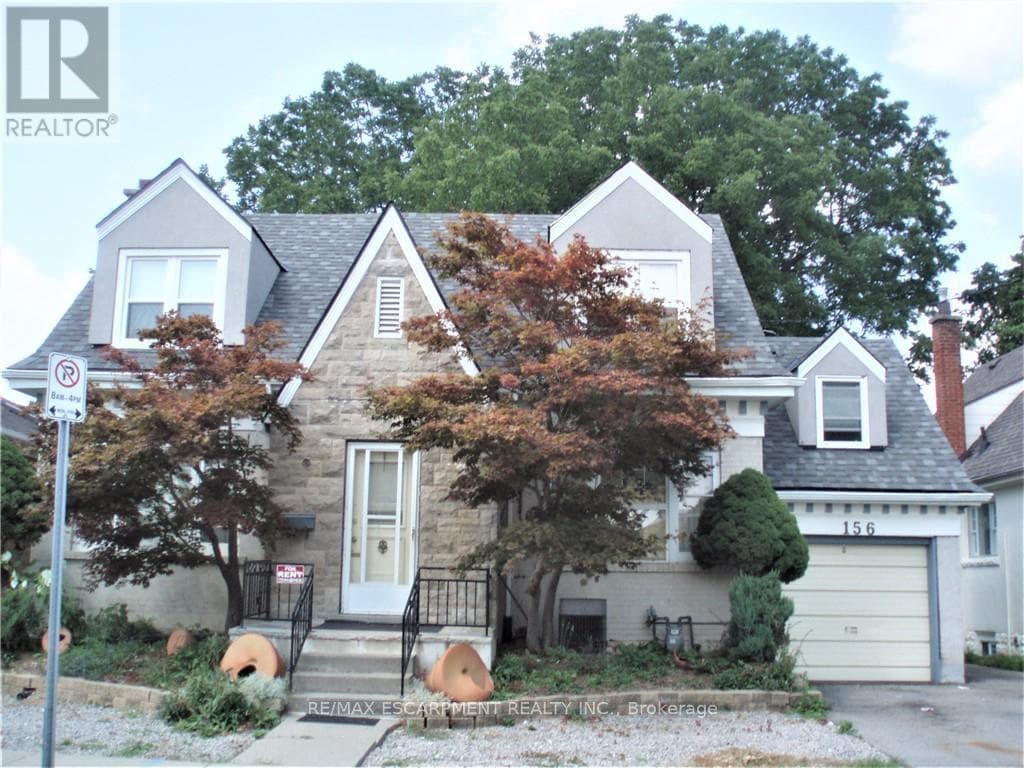 156 BOND STREET S — Hamilton (Westdale), Ontario - Main photo