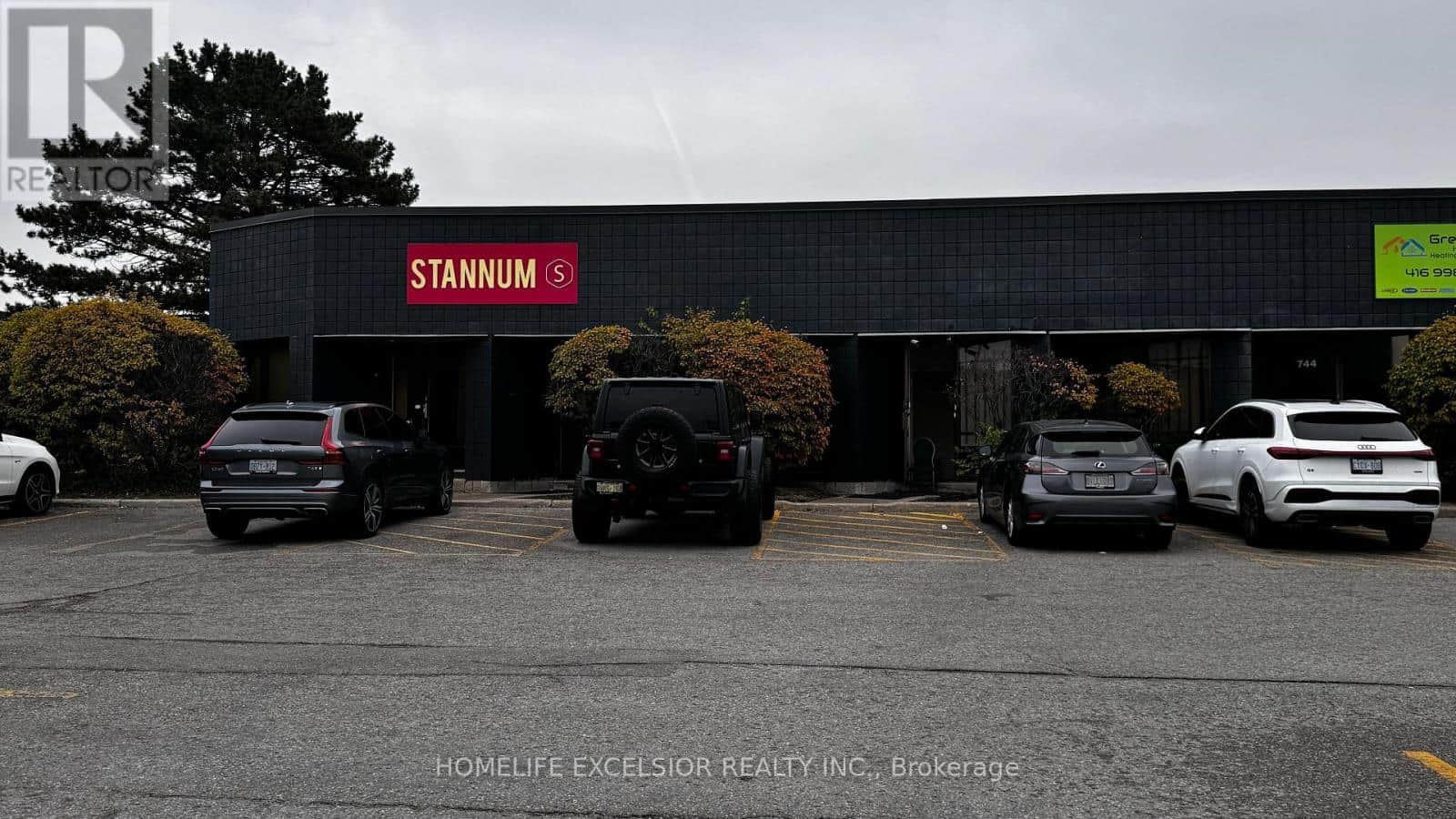 748-750 GORDON BAKER ROAD - Photo 3 of 17, Toronto (Hillcrest Village), Ontario