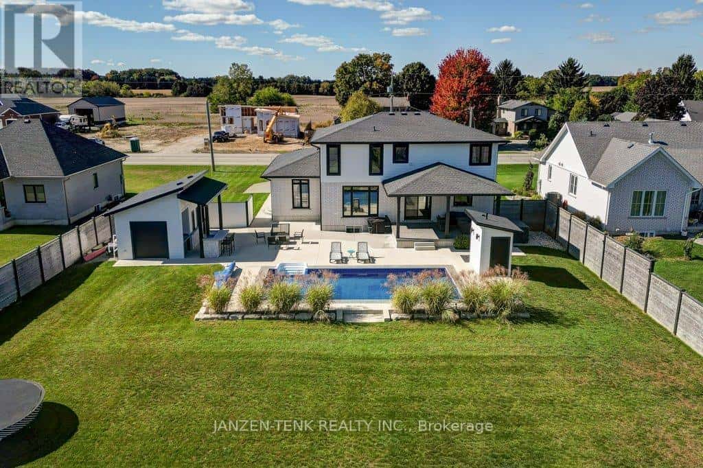 8476 IMPERIAL ROAD S — Malahide, Ontario - Photo 5 of 49