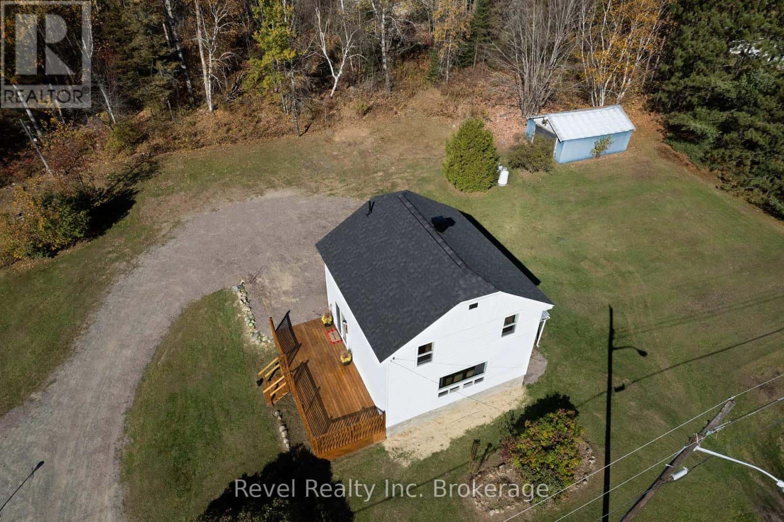 183 LAROCQUE STREET — West Nipissing (Field), Ontario - Photo 2 of 36