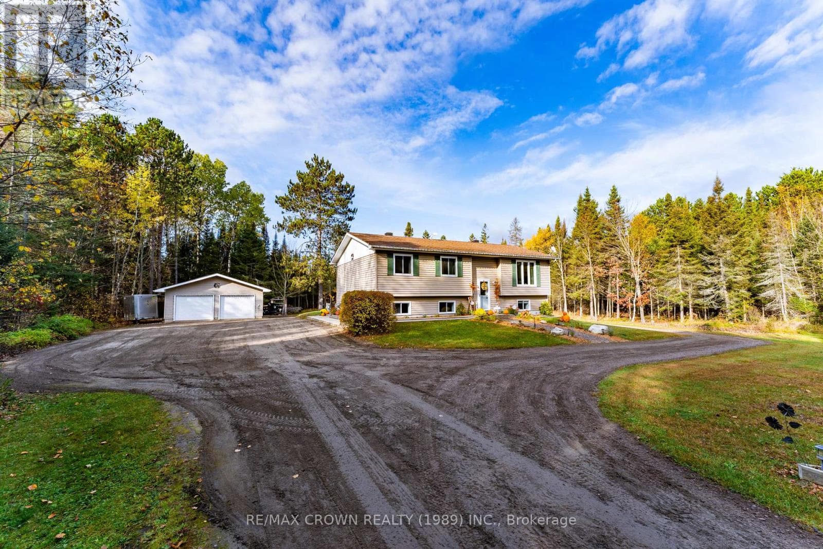 65 BYERS ROAD — Callander, Ontario - Main photo