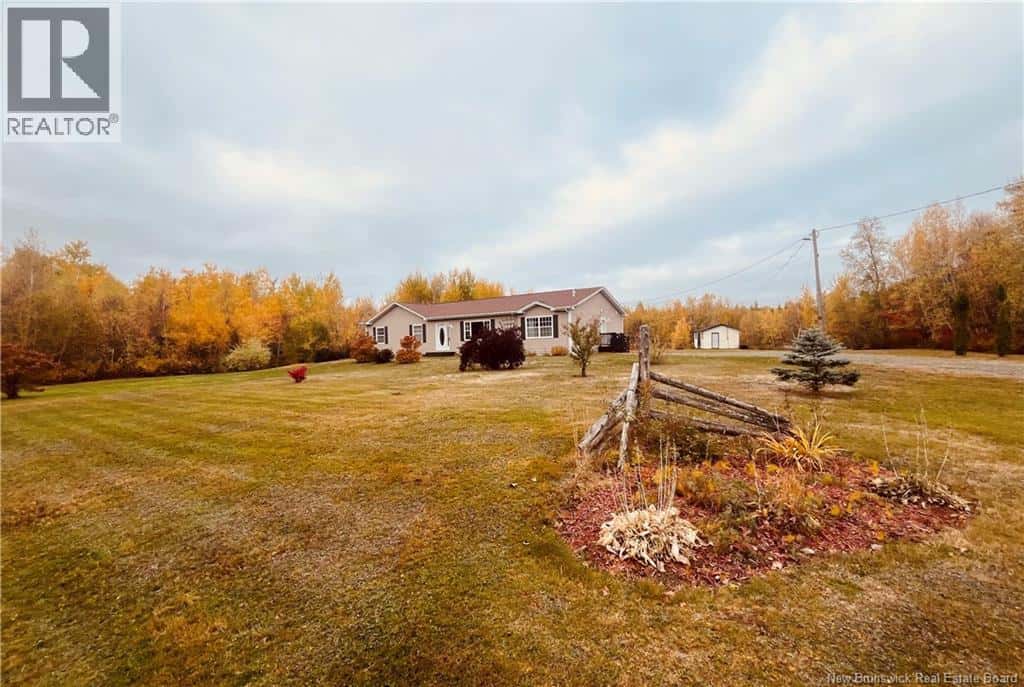 447 Point Aux Carr Road — Napan, New Brunswick - Photo 2 of 22