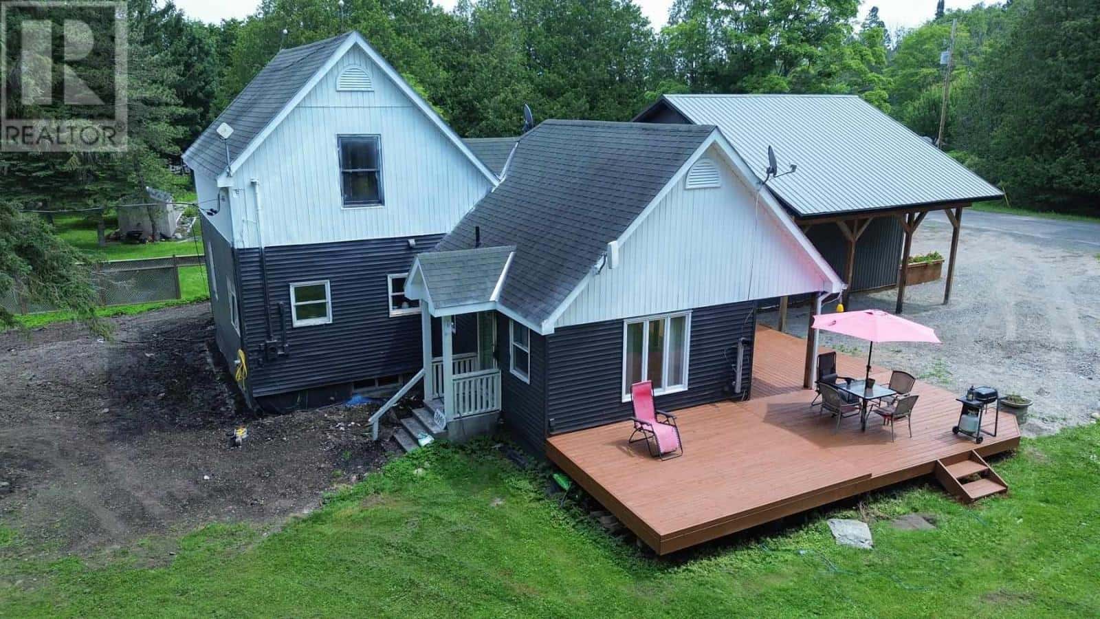 3091 Hilton RD — Hilton Beach, Ontario - Photo 5 of 50