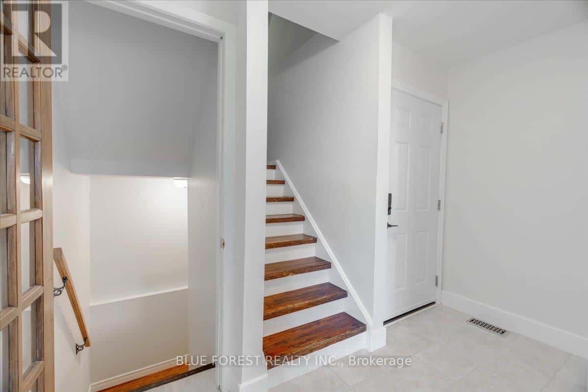 78 - 971 ADELAIDE STREET S — London South (South Y), Ontario - Photo 5 of 37