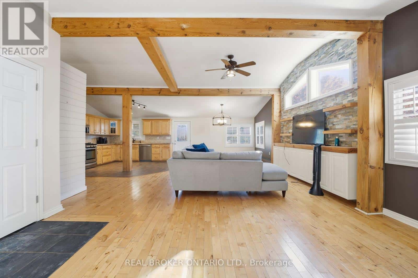 11683 SPRINGFIELD ROAD — Malahide (Springfield), Ontario - Photo 5 of 31