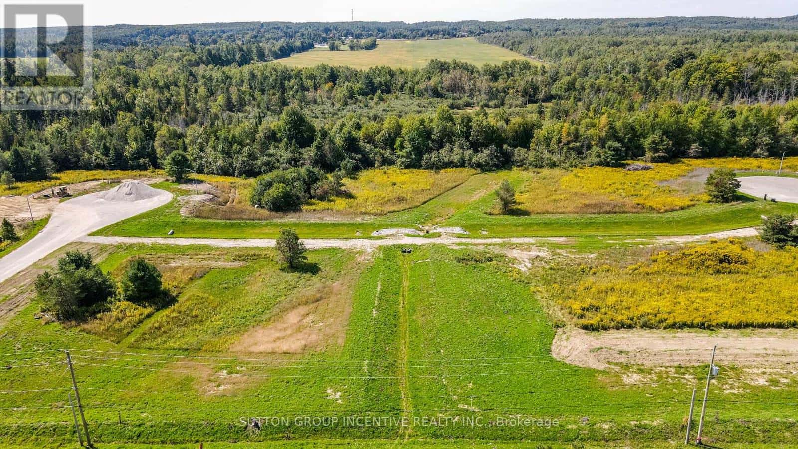 14 RUMBLE COURT — Springwater (Hillsdale), Ontario - Photo 4 of 6