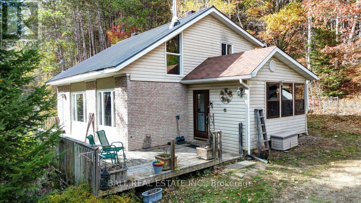 463 QUARRY ROAD — Bancroft (Dungannon Ward), Ontario - Photo 3 of 43