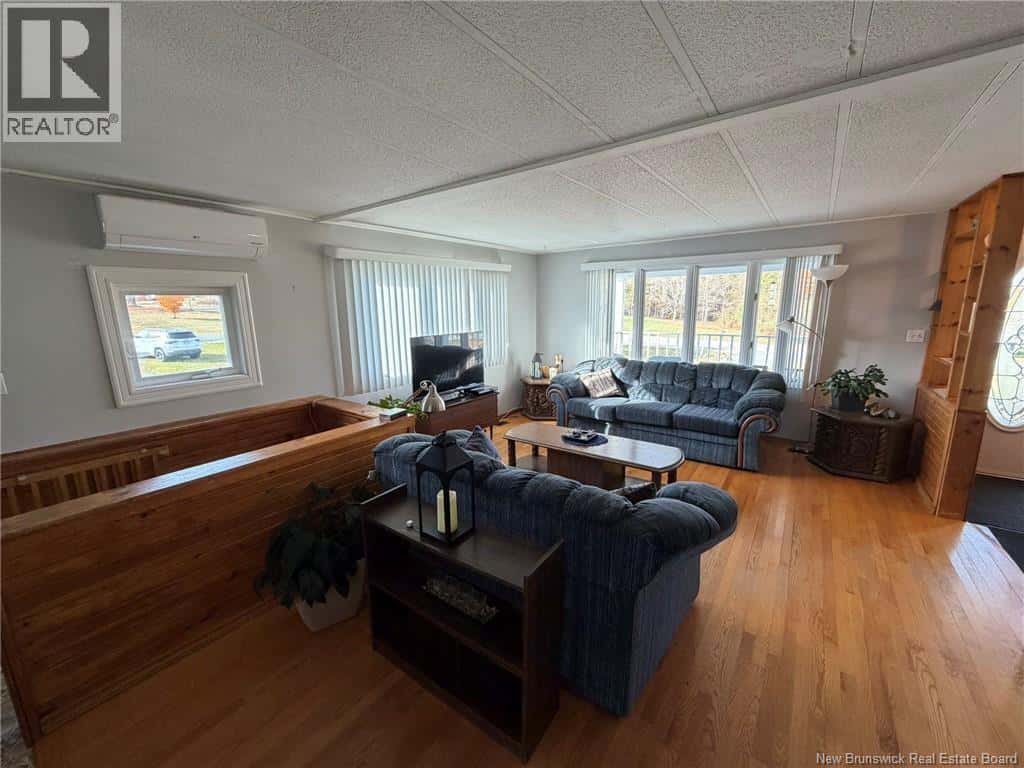 891 555 Route — Richmond Corner, New Brunswick - Photo 4 of 32