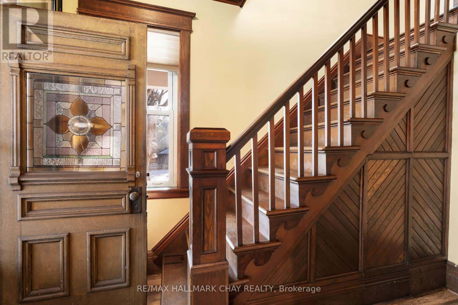 4514 PENETANGUISHENE ROAD — Springwater (Hillsdale), Ontario - Photo 5 of 31