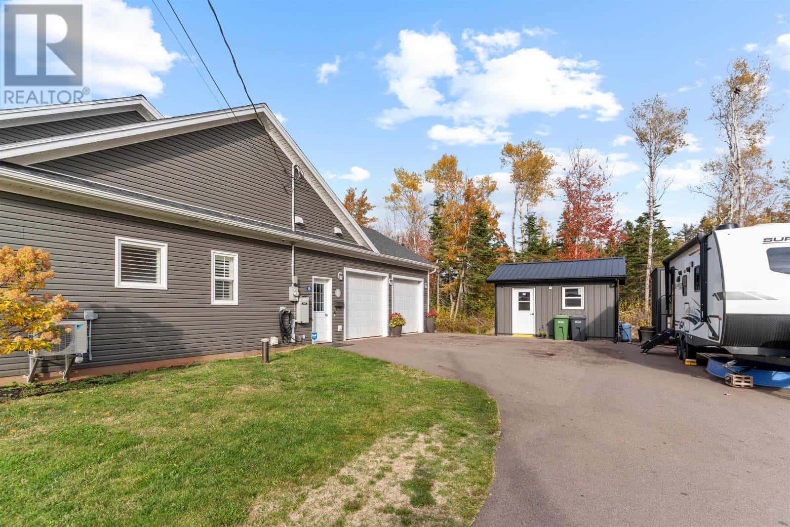 18 Spring Street — Wellington, Prince Edward Island - Photo 4 of 46