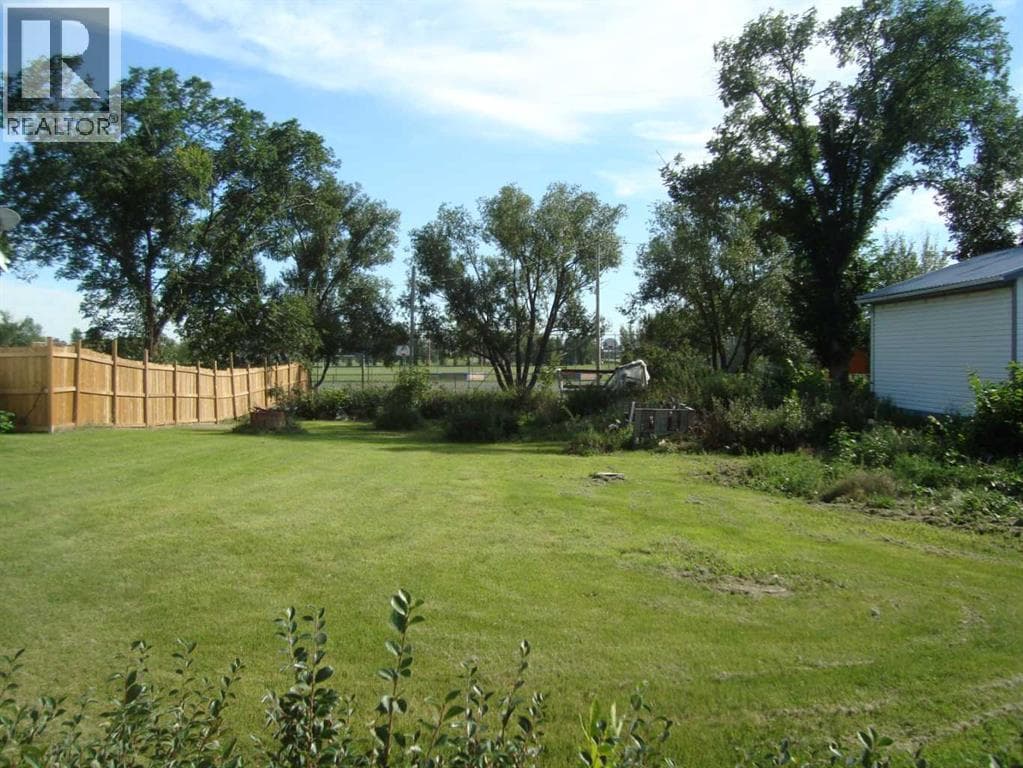 4931 49 Avenue — Stavely, Alberta - Main photo