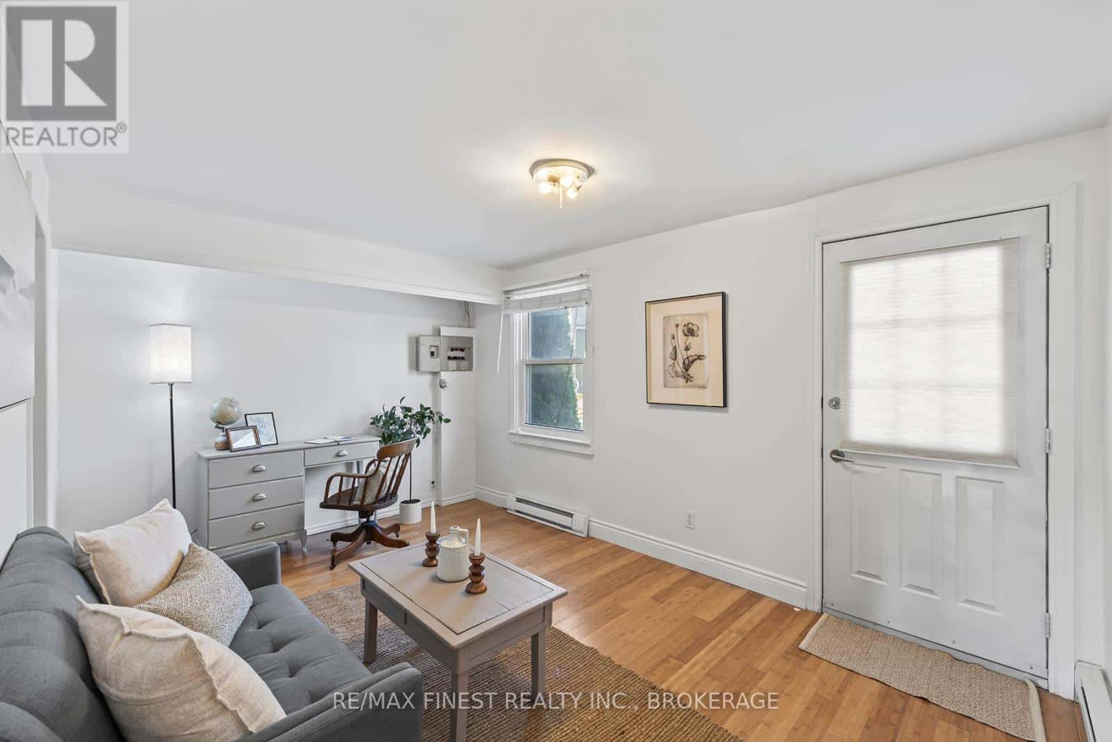 42A HILL STREET — Prince Edward County (Picton), Ontario - Photo 5 of 48